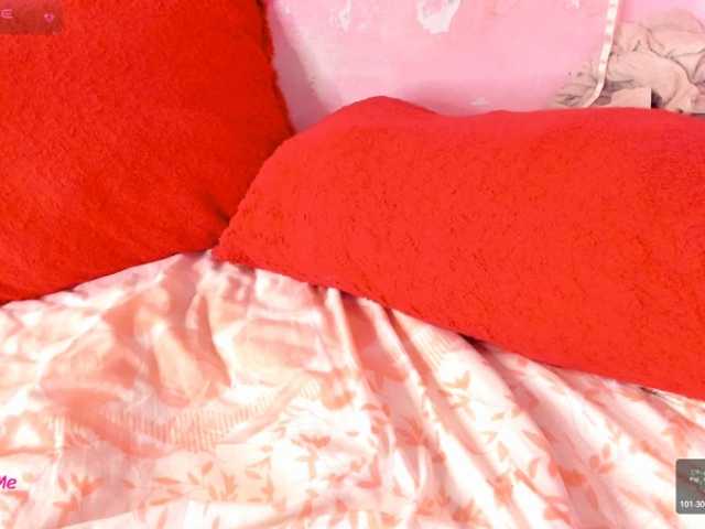 le modèle emyhouston00 est en webcam porno dans un show sur le site bongacams, il possède les tags suivants: Latino/Hispanic,Brunette,Trimmed