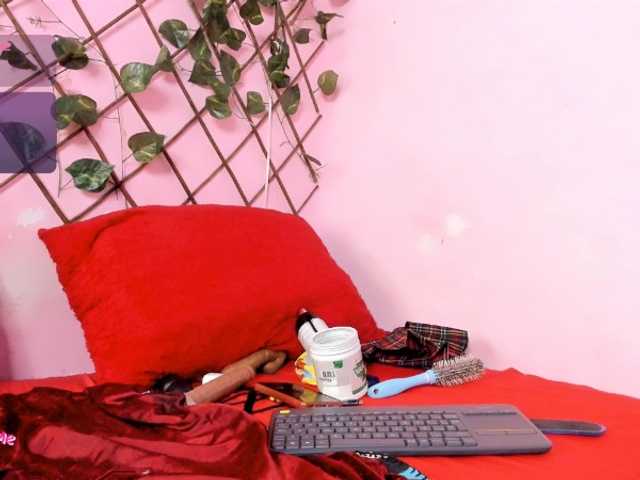 emyhouston00 live cam on BongaCams
