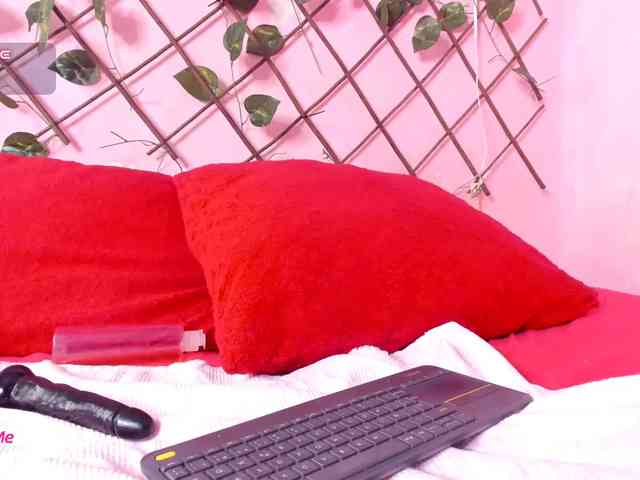 Modella: emyhouston00