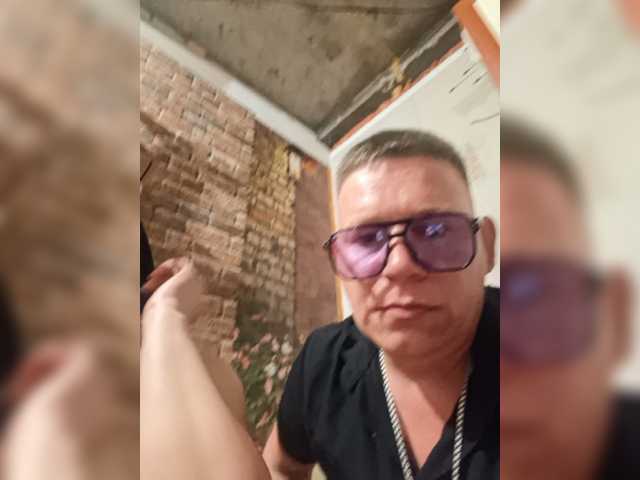 OlyaKolya live cam on BongaCams