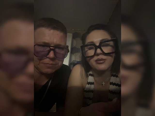 OlyaKolya live cam on BongaCams