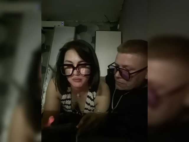 OlyaKolya live cam on BongaCams