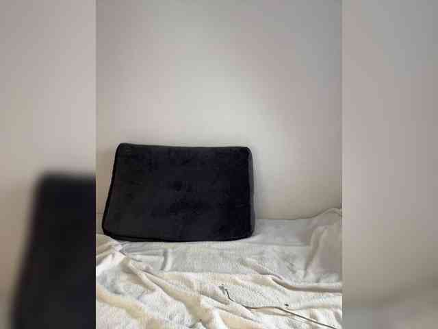 AntonyaRossa webcam