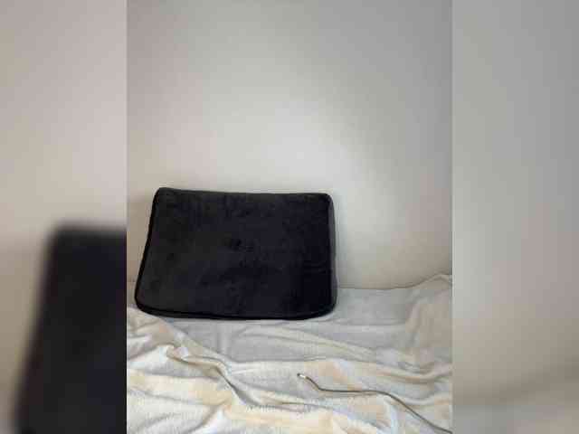 AntonyaRossa webcam