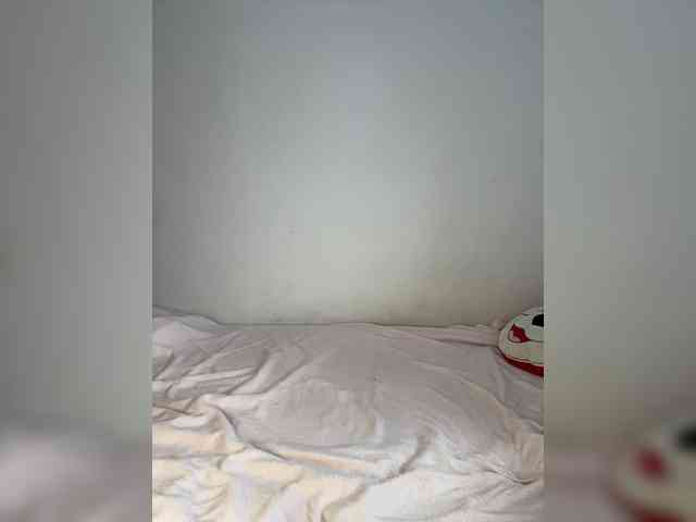 AntonyaRossa webcam