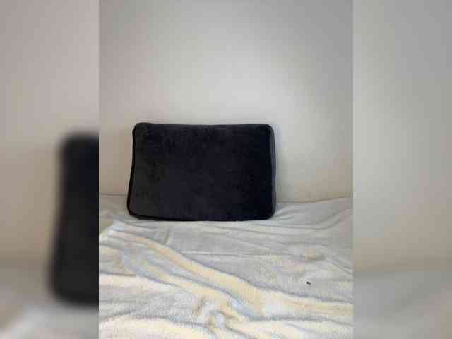 AntonyaRossa webcam