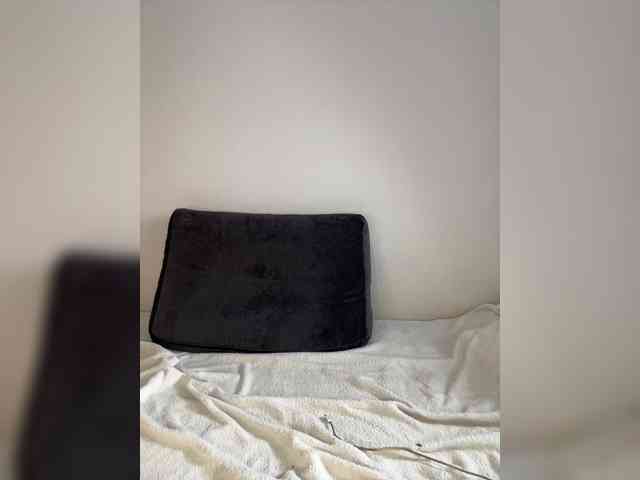 AntonyaRossa webcam