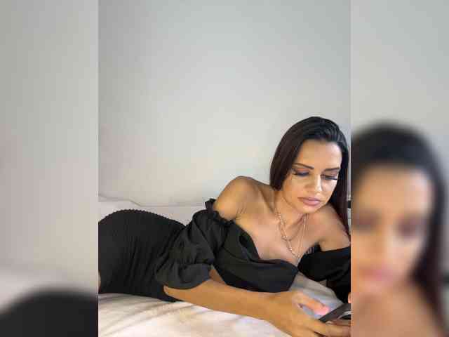 AntonyaRossa webcam