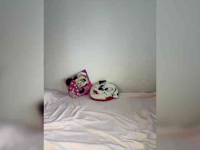 AntonyaRossa webcam