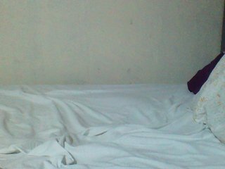 Sexyyves's Live Webcam