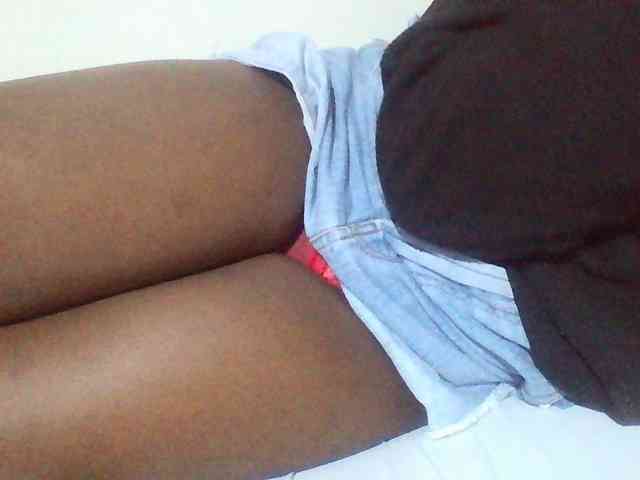 Sexyyves webcam