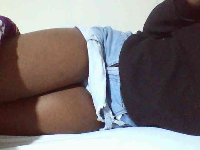 Sexyyves webcam