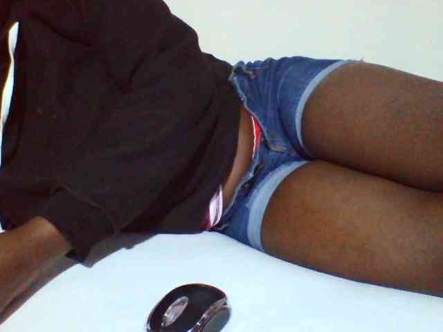 Sexyyves webcam