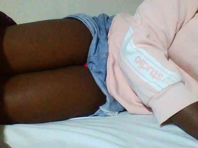Sexyyves webcam
