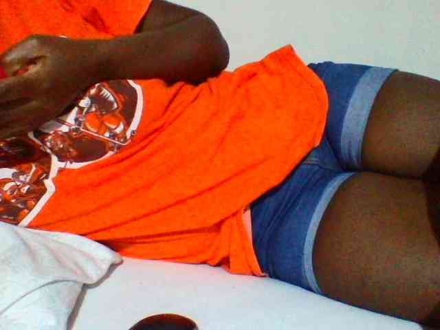 Sexyyves webcam
