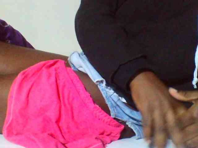 Sexyyves webcam