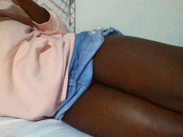 Sexyyves webcam