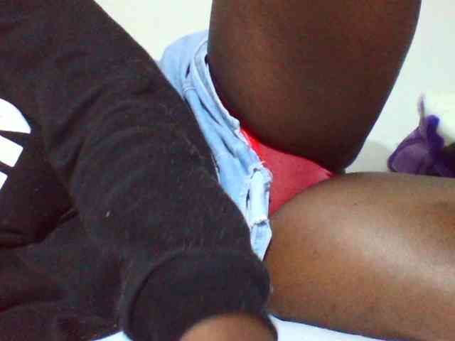 Sexyyves webcam