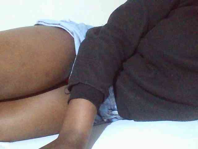 Sexyyves webcam