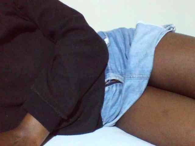 Sexyyves webcam