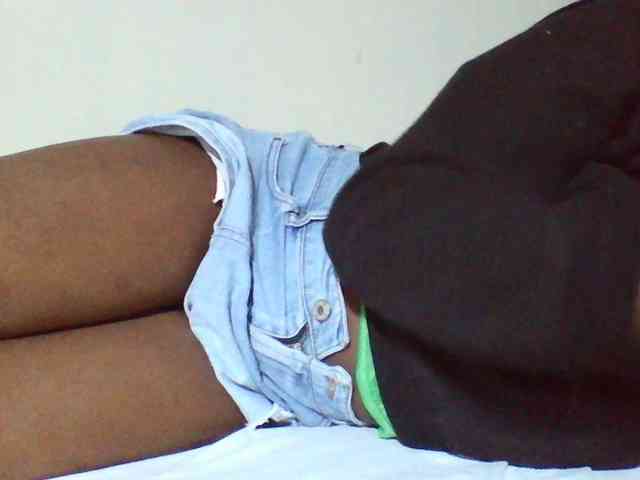 Sexyyves webcam
