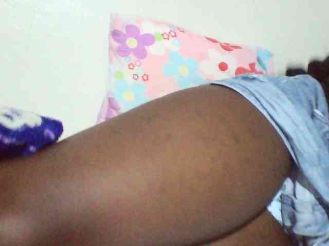 Sexyyves webcam