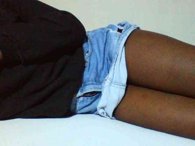 Sexyyves webcam