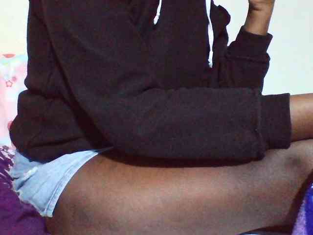 Sexyyves webcam