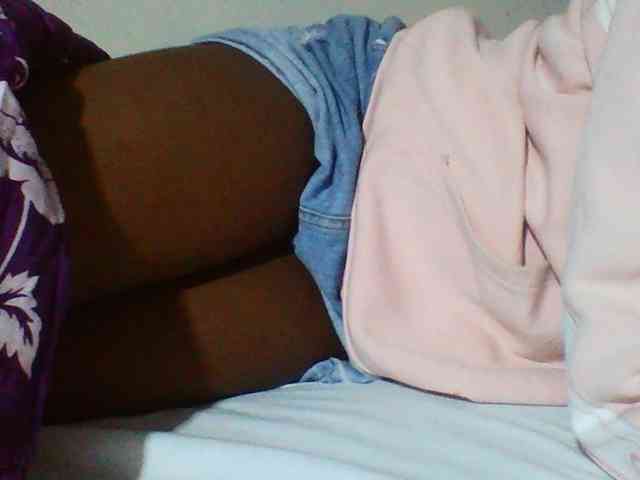 Sexyyves webcam