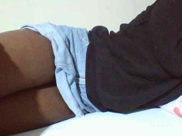 Sexyyves webcam