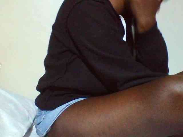 Sexyyves webcam