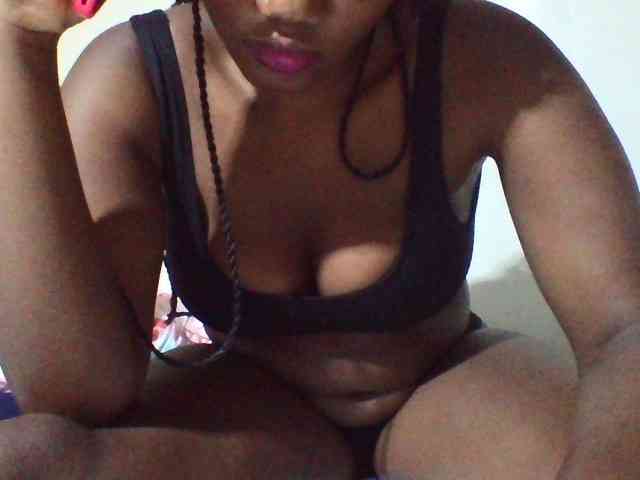 Sexyyves webcam