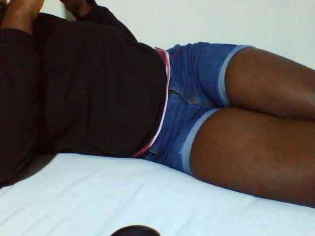 Sexyyves webcam