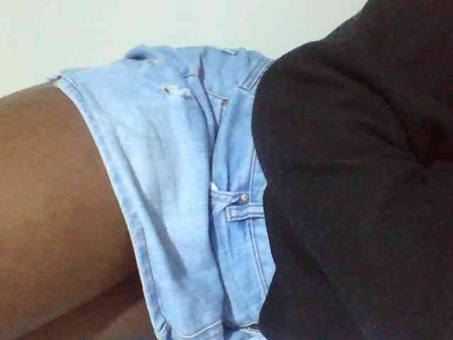 Sexyyves webcam