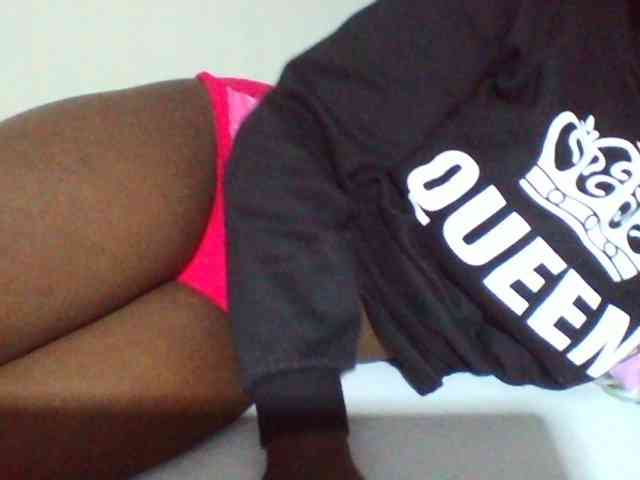 Sexyyves webcam