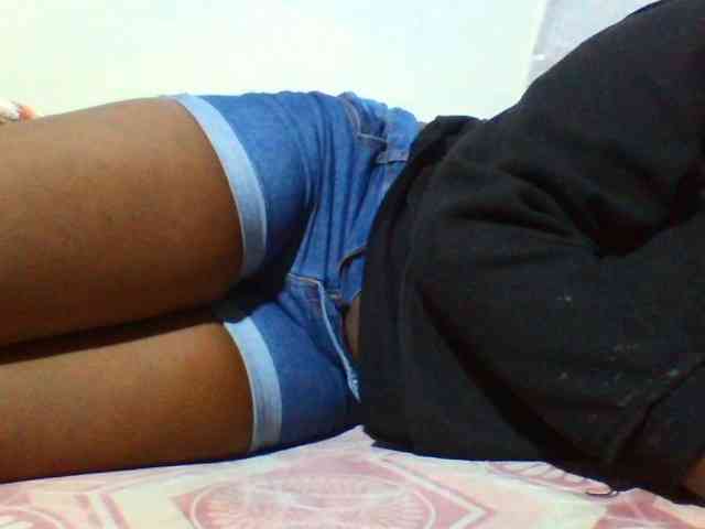 Sexyyves webcam