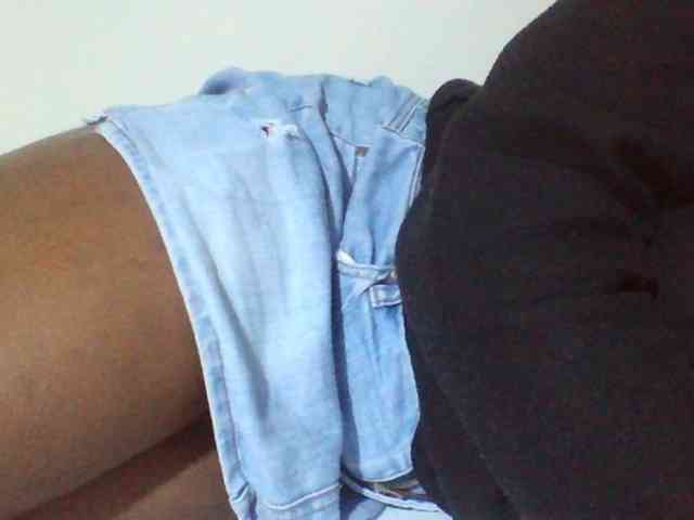 Sexyyves webcam