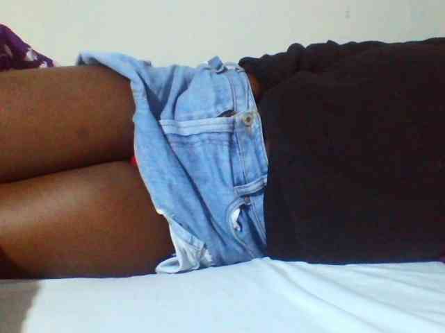 Sexyyves webcam