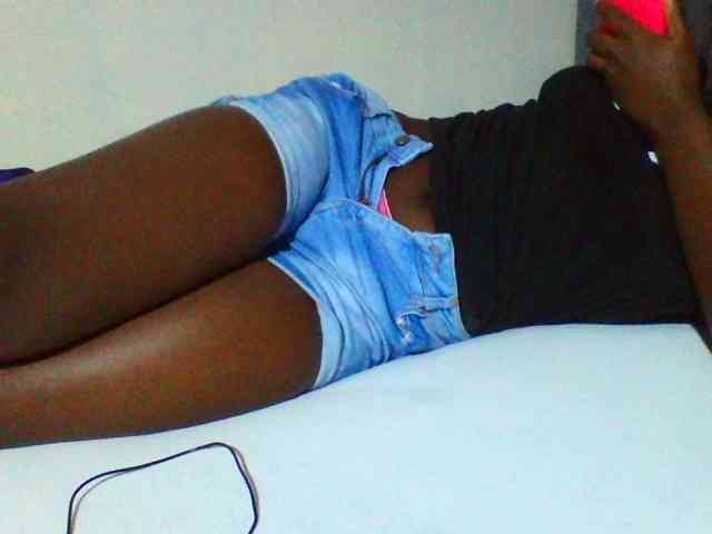 Sexyyves webcam