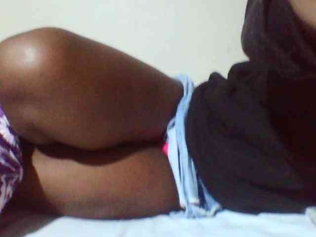 Sexyyves webcam