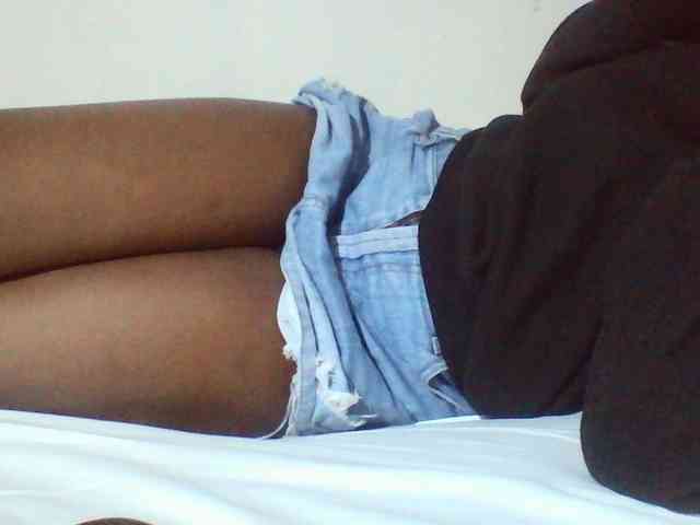 Sexyyves webcam