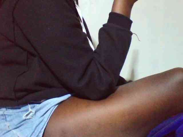 Sexyyves webcam