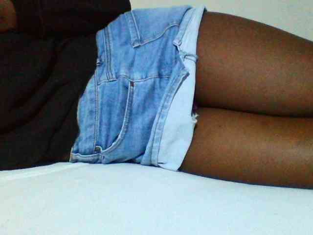 Sexyyves webcam