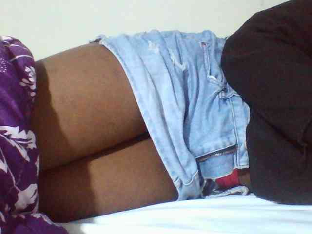 Sexyyves webcam