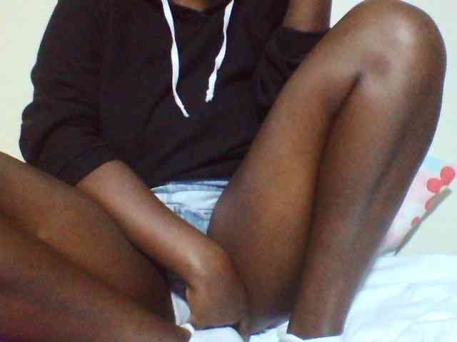 Sexyyves webcam