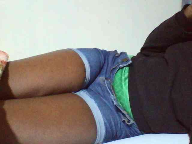 Sexyyves webcam