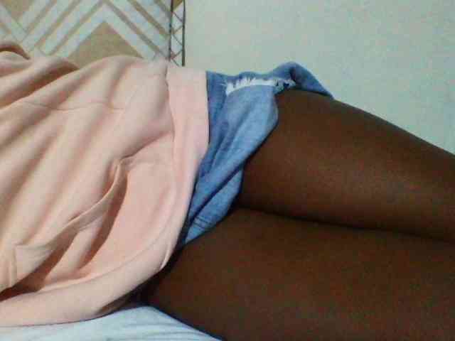 Sexyyves webcam