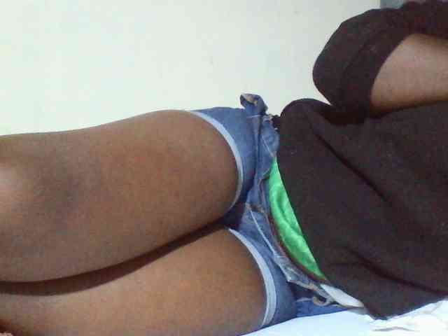Sexyyves webcam
