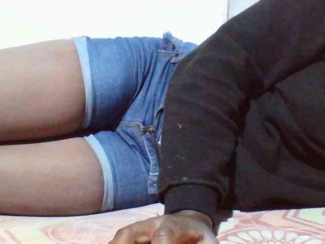Sexyyves webcam