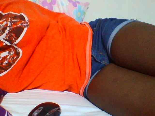 Sexyyves webcam